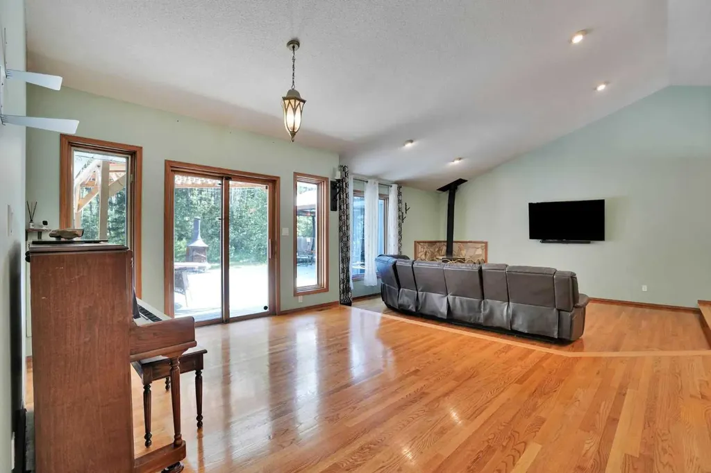 27 Elk Valley Place Rural Rocky View County AB T0L 0K0
