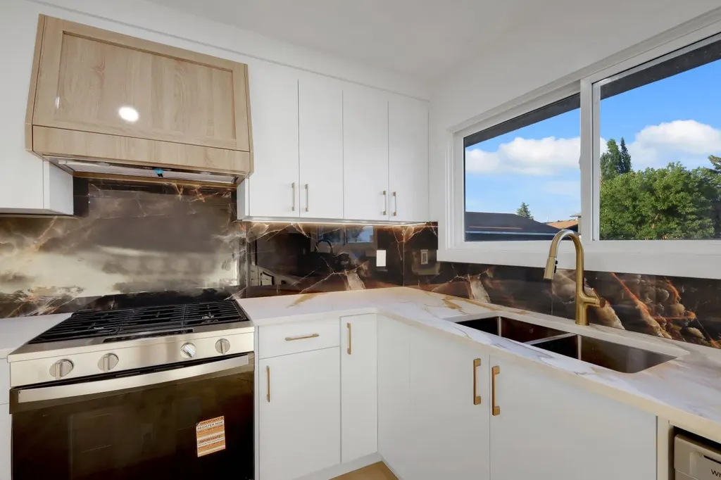1174 Abbeydale Drive NE Calgary AB T2A 6L1