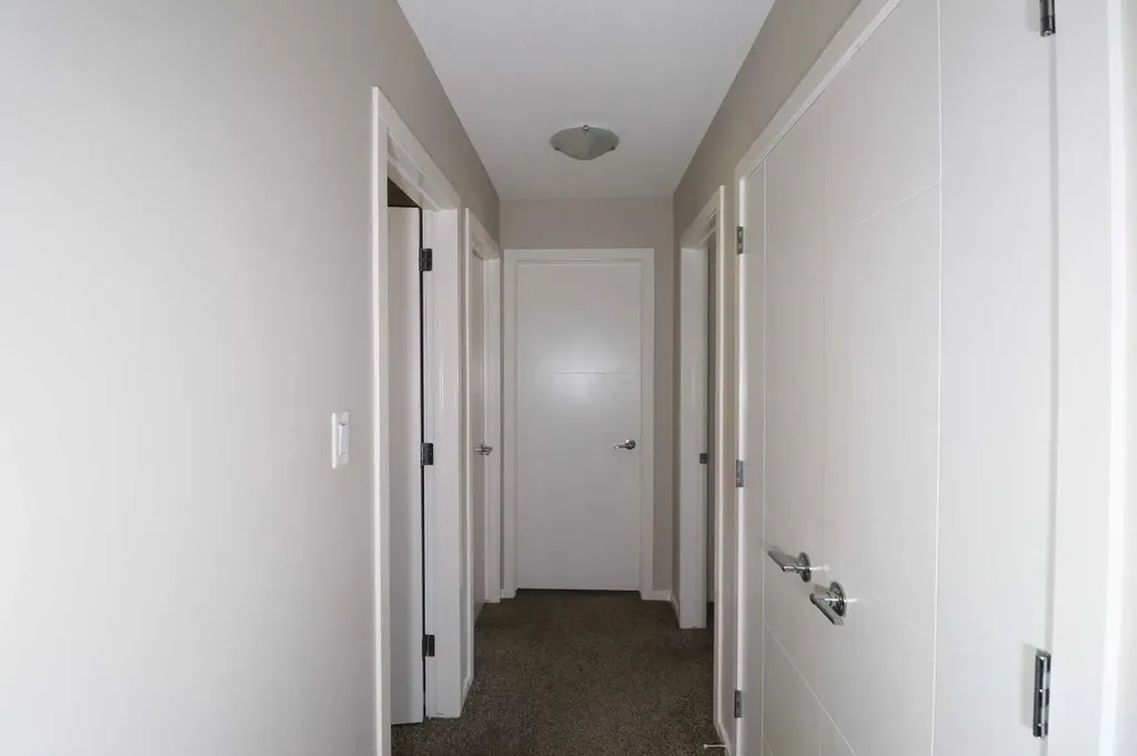 442 Highlands Boulevard W Lethbridge AB T1J5K5