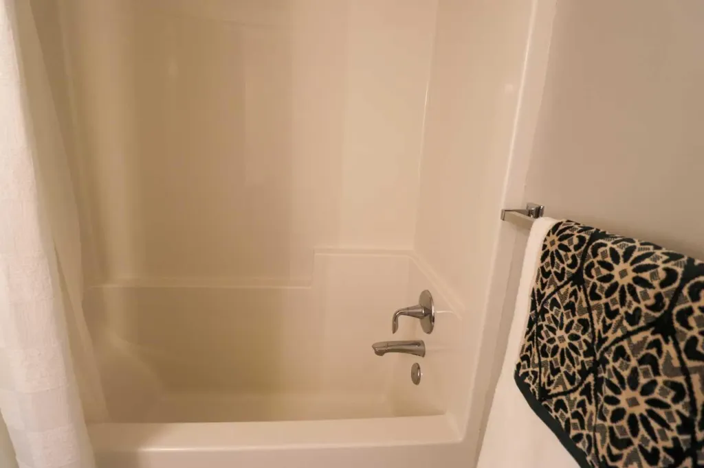 442 Highlands Boulevard W Lethbridge AB T1J5K5