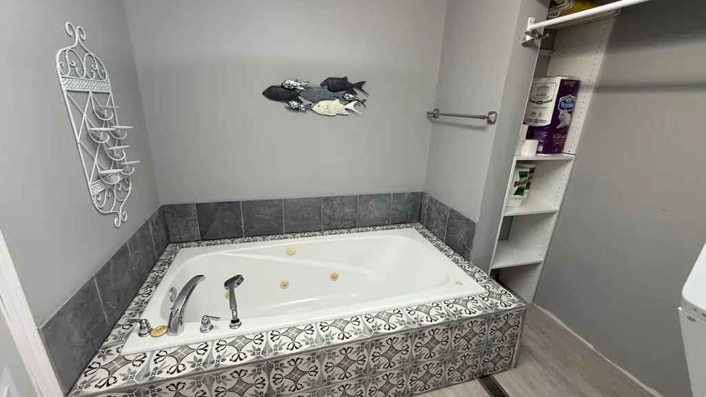 307 4 Avenue W Hanna AB T0J1P0