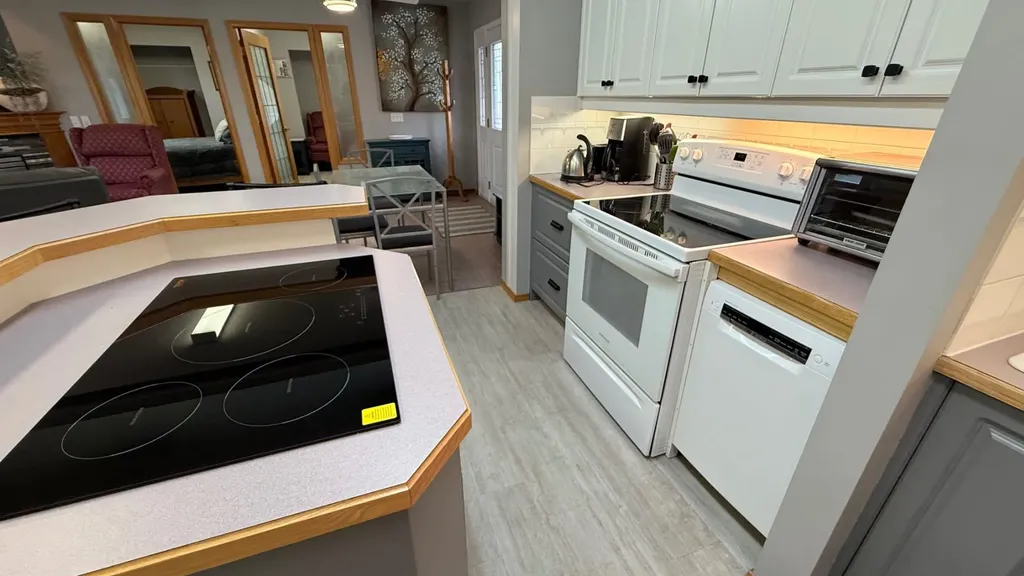 307 4th Avenue Hanna AB T0J1P0