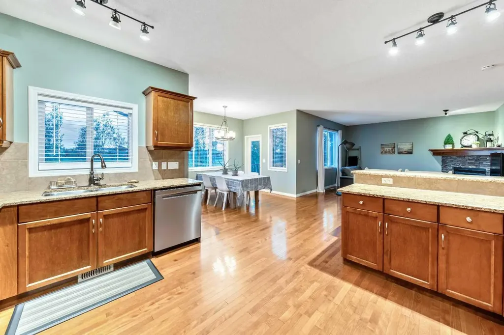 441 Boulder Creek Way SE Langdon AB T0J 1X3