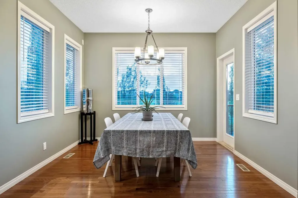 441 Boulder Creek Way SE Langdon AB T0J 1X3