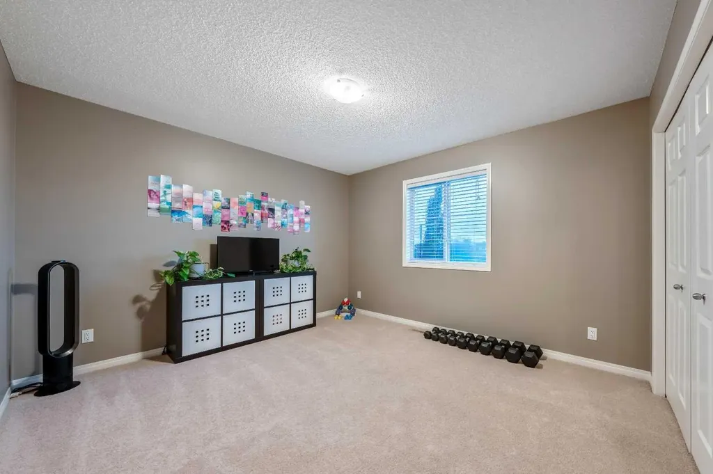 441 Boulder Creek Way SE Langdon AB T0J 1X3