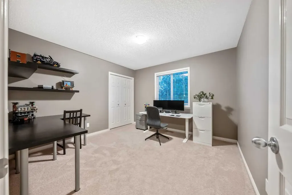 441 Boulder Creek Way SE Langdon AB T0J 1X3