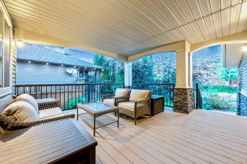 441 Boulder Creek Way SE Langdon AB T0J 1X3