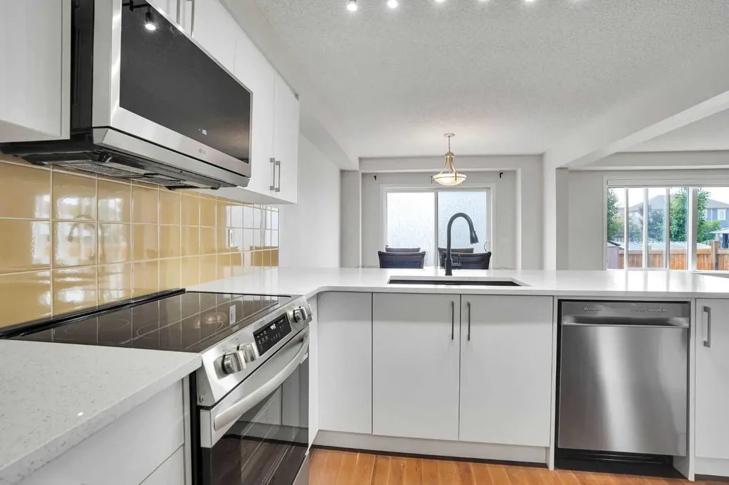 209 Windford Park SW Airdrie AB T4B 4E9