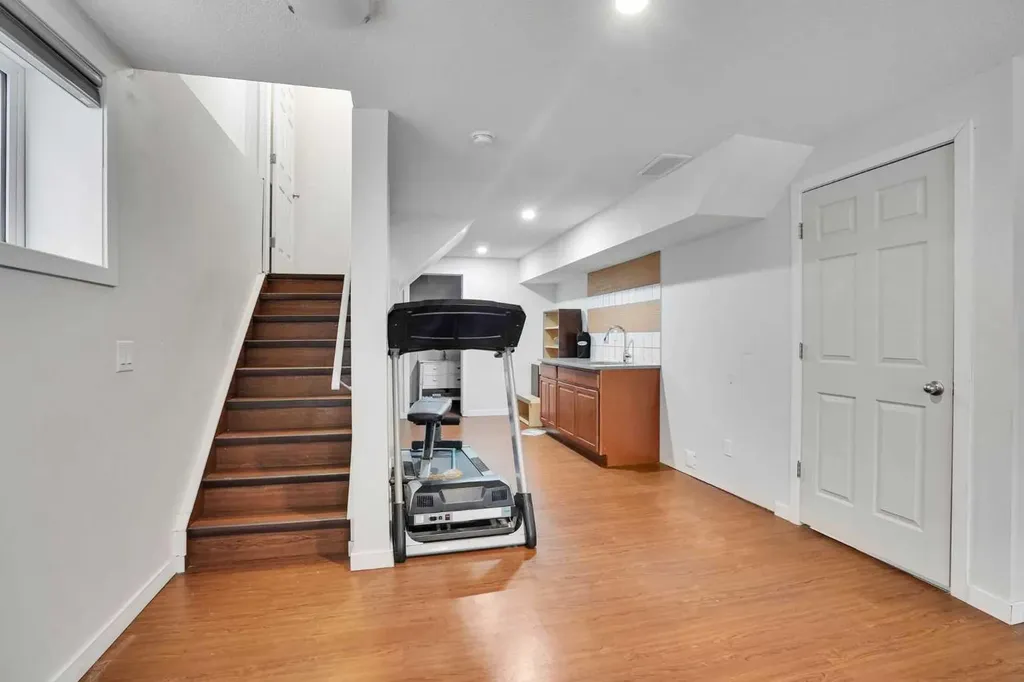 209 Windford Park SW Airdrie AB T4B 4E9