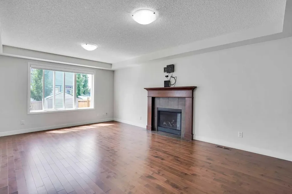 209 Windford Park SW Airdrie AB T4B 4E9