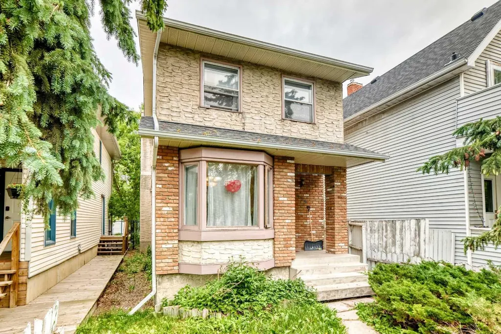 454 20 Avenue NW Calgary AB T2M 1C4