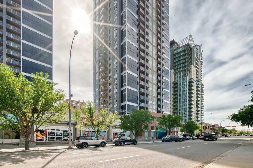 1320 1 Street SE Calgary AB T2G0G8