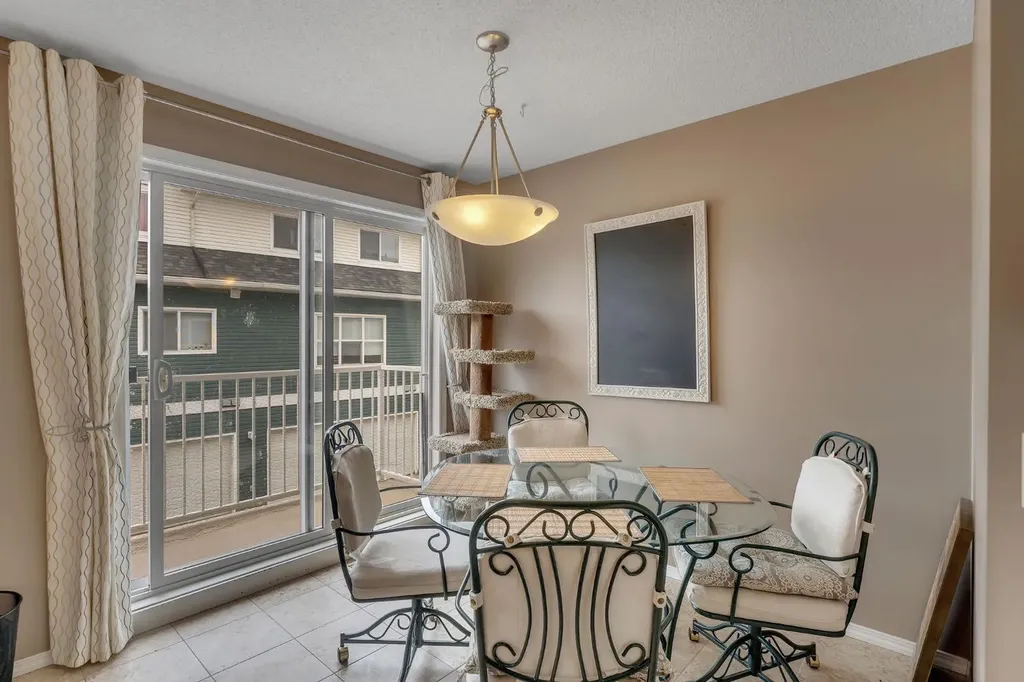 223 Mckenzie Towne Gate SE Calgary AB T2Z 4G3