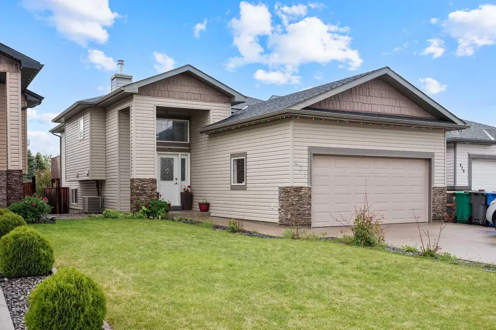 432 Firelight Point W Lethbridge AB T1J5B4