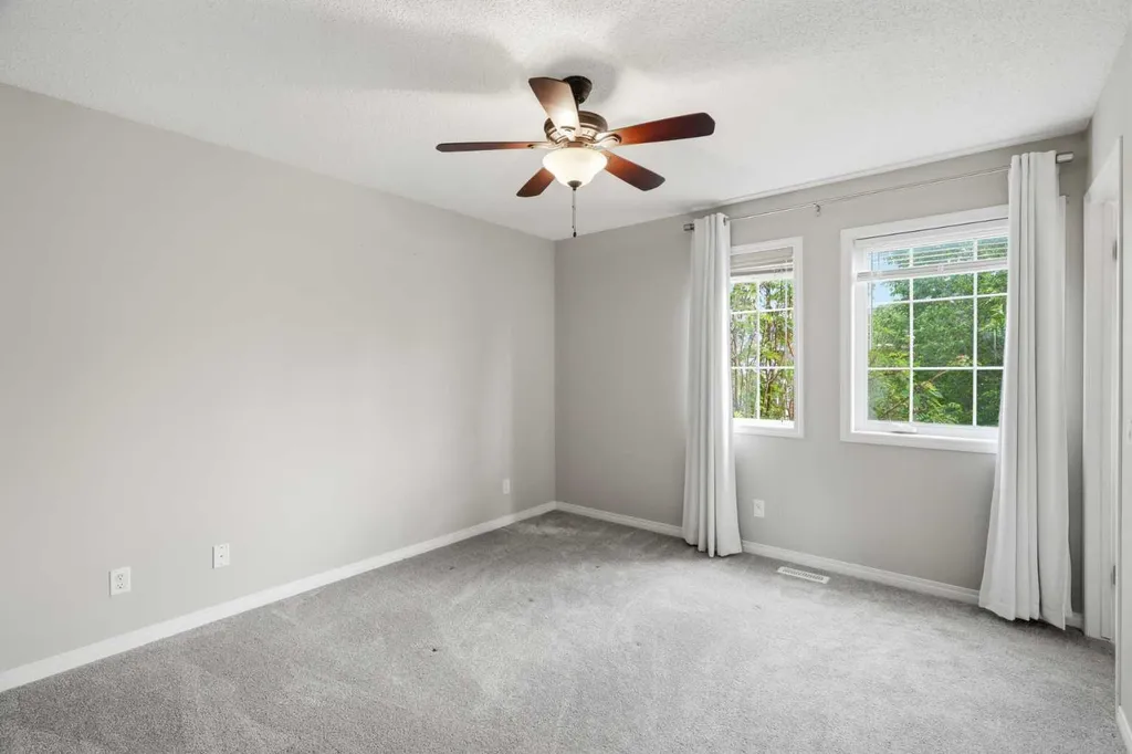 72 Auburn Bay Boulevard SE Calgary AB T3M 0V7