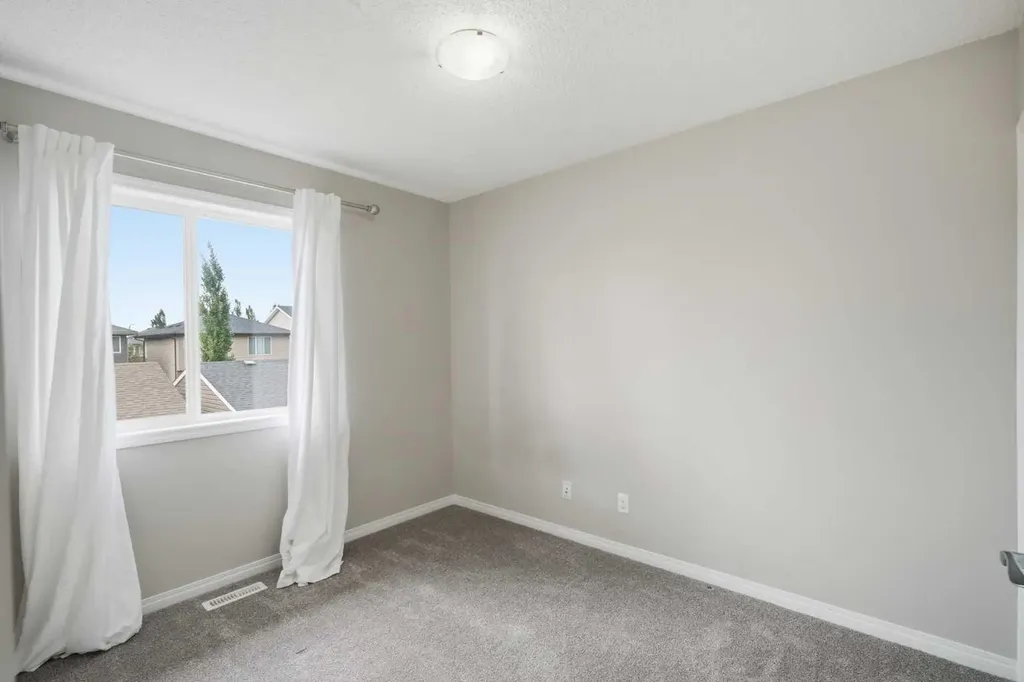 72 Auburn Bay Boulevard SE Calgary AB T3M 0V7