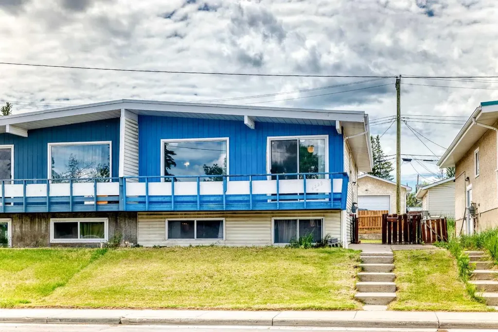 6329 Centre Street NW Calgary AB T2K0V3