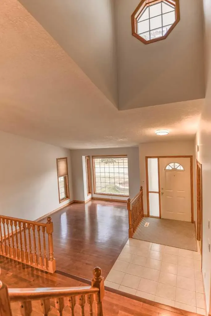 393 Hawktree Circle NW Calgary AB T3G 2X9