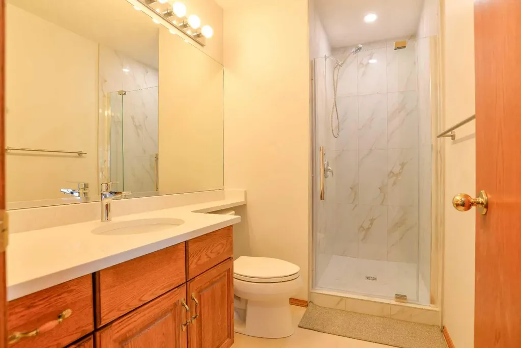 393 Hawktree Circle NW Calgary AB T3G 2X9