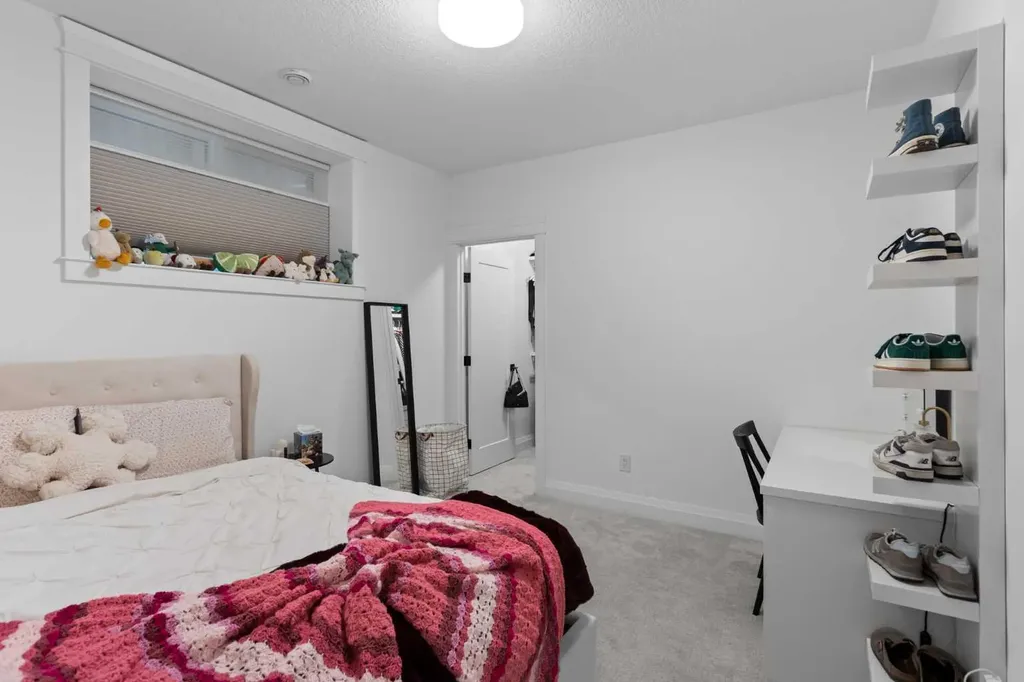 3515 7 Avenue SW Calgary AB T3C0C9