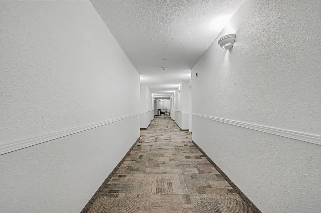 6818 Pinecliff Grove NE Calgary AB T1Y 7L2