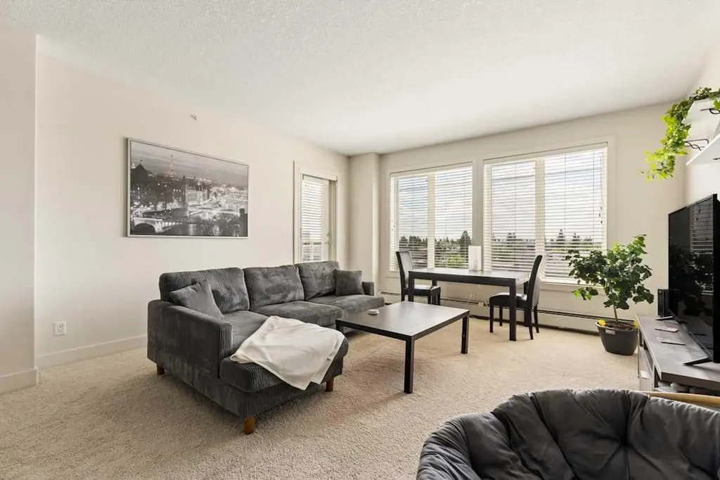 3410 20 Street SW Calgary AB T2S 2L4