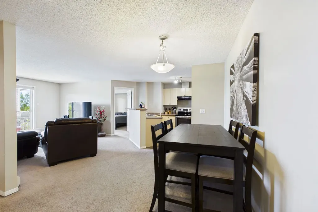 2371 Eversyde Avenue SW Calgary AB T2Y 4S3
