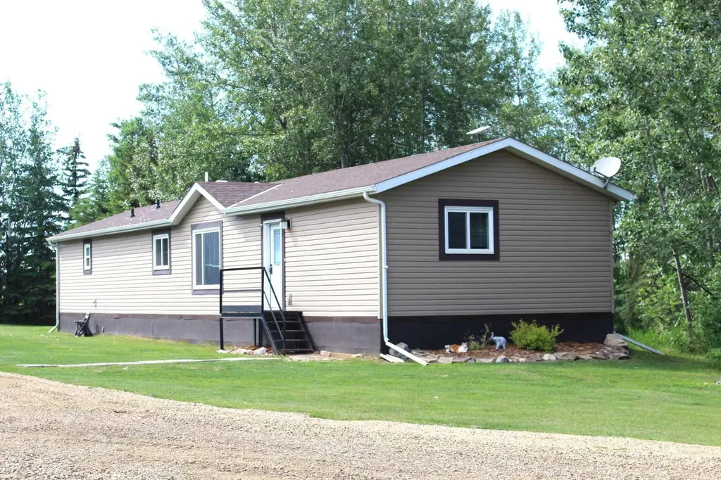 38532 Range Road 243 Rural Lacombe County AB T0C 0Y0