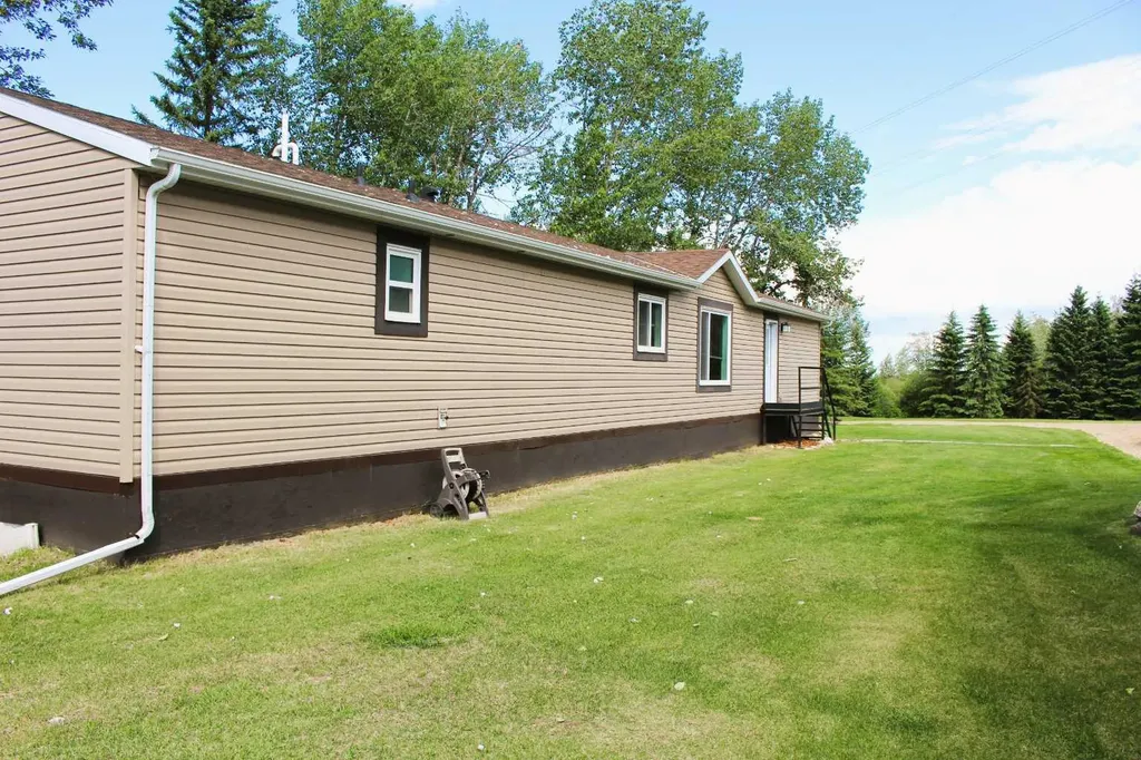 38532 Range Road 243 Rural Lacombe County AB T0C 0Y0