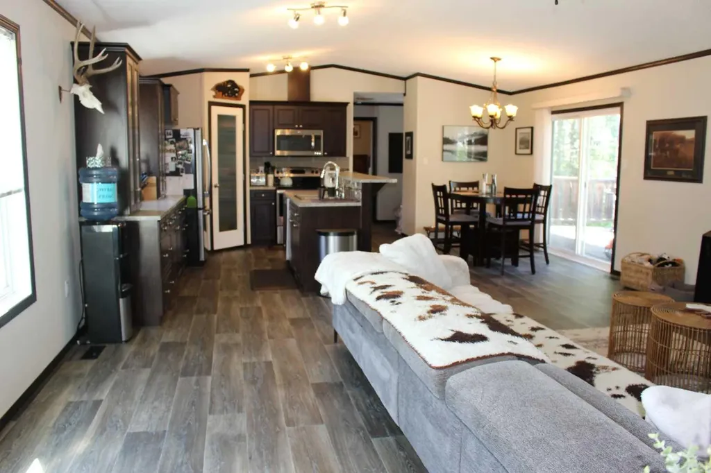 38532 Range Road 243 Rural Lacombe County AB T0C 0Y0
