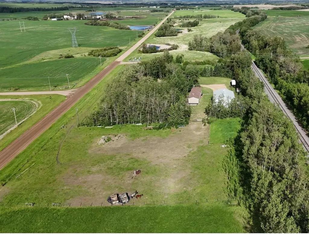 38532 Range Road 243 Rural Lacombe County AB T0C 0Y0