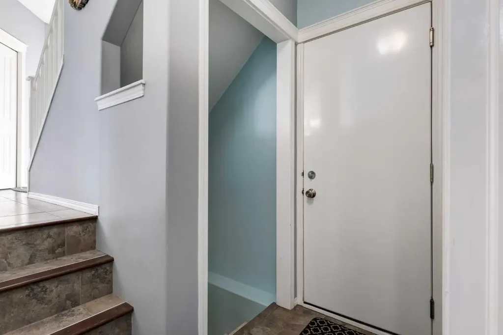 5 Brightonstone Grove SE Calgary AB T2Z 0E1