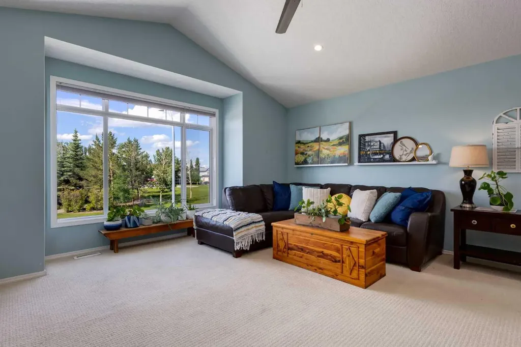 5 Brightonstone Grove SE Calgary AB T2Z 0E1