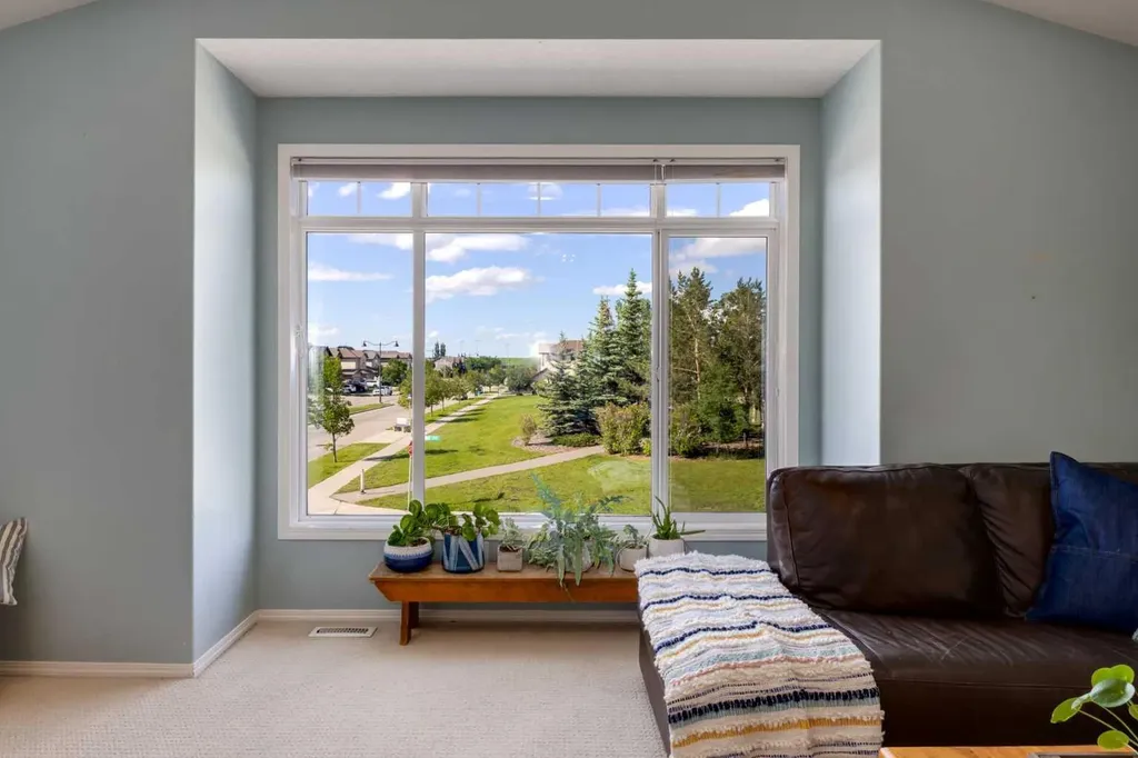 5 Brightonstone Grove SE Calgary AB T2Z 0E1