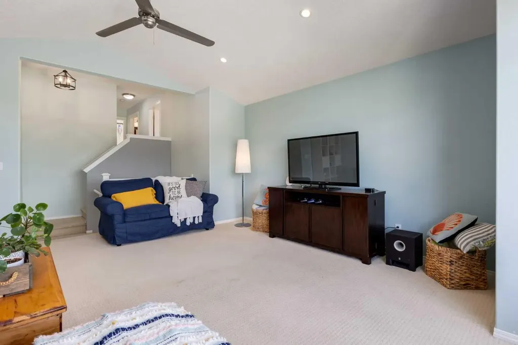 5 Brightonstone Grove SE Calgary AB T2Z 0E1