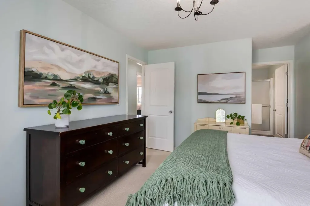 5 Brightonstone Grove SE Calgary AB T2Z 0E1