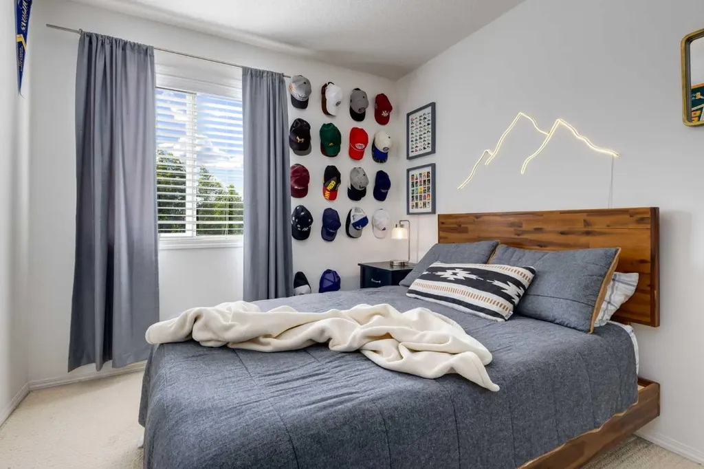 5 Brightonstone Grove SE Calgary AB T2Z 0E1