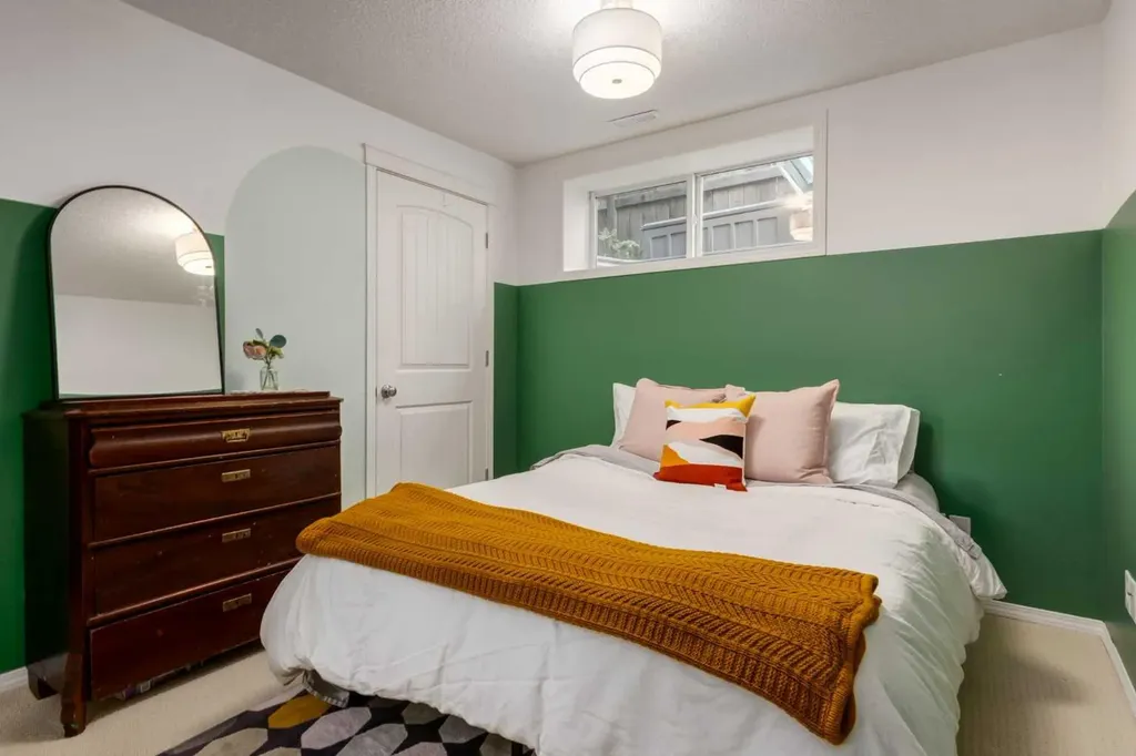 5 Brightonstone Grove SE Calgary AB T2Z 0E1