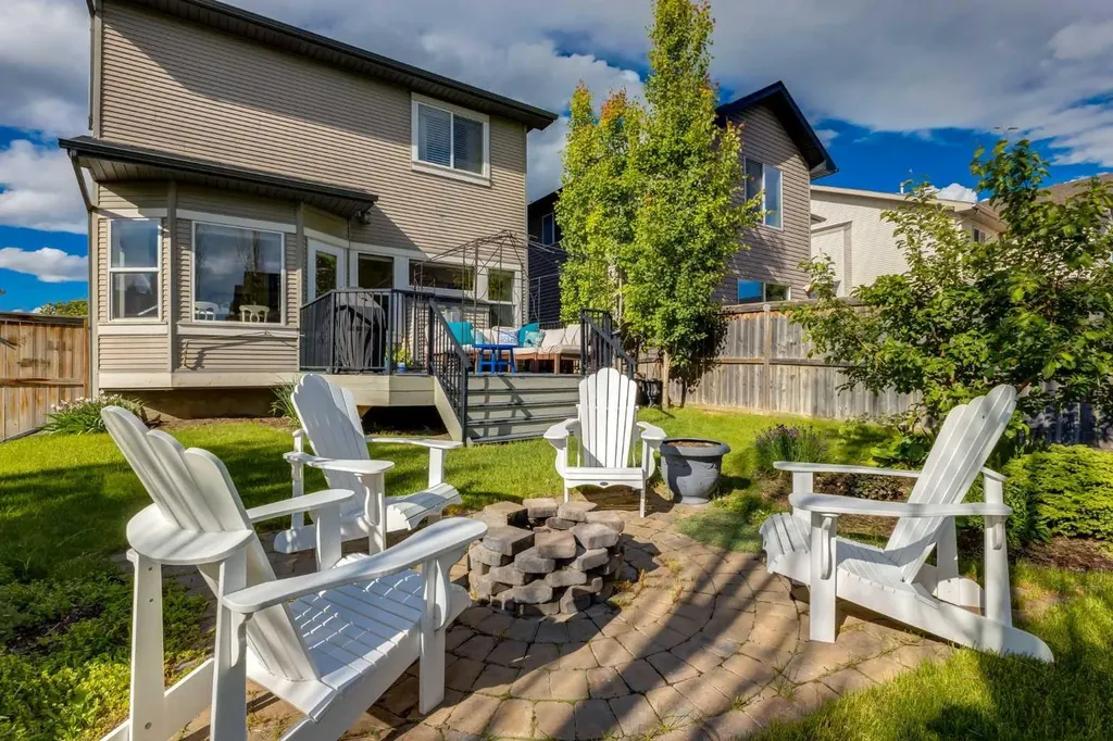 5 Brightonstone Grove SE Calgary AB T2Z 0E1