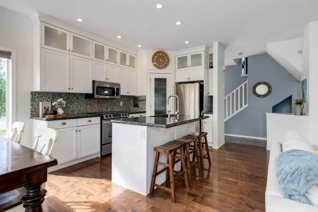 5 Brightonstone Grove SE Calgary AB T2Z 0E1