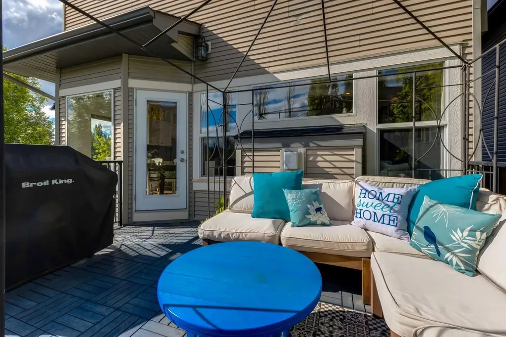 5 Brightonstone Grove SE Calgary AB T2Z 0E1