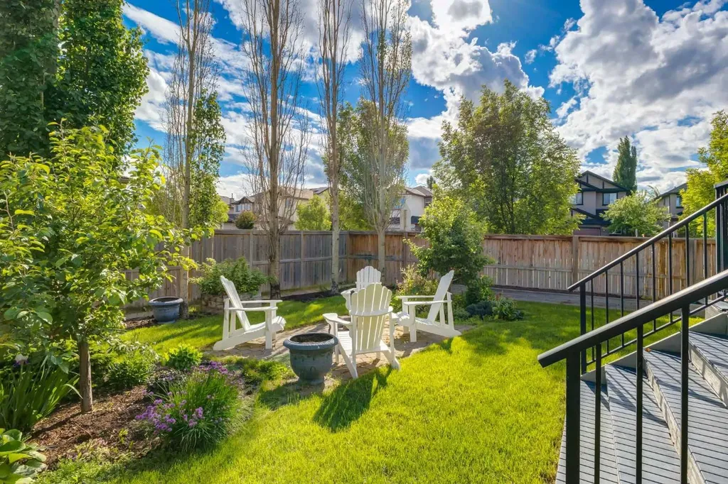 5 Brightonstone Grove SE Calgary AB T2Z 0E1