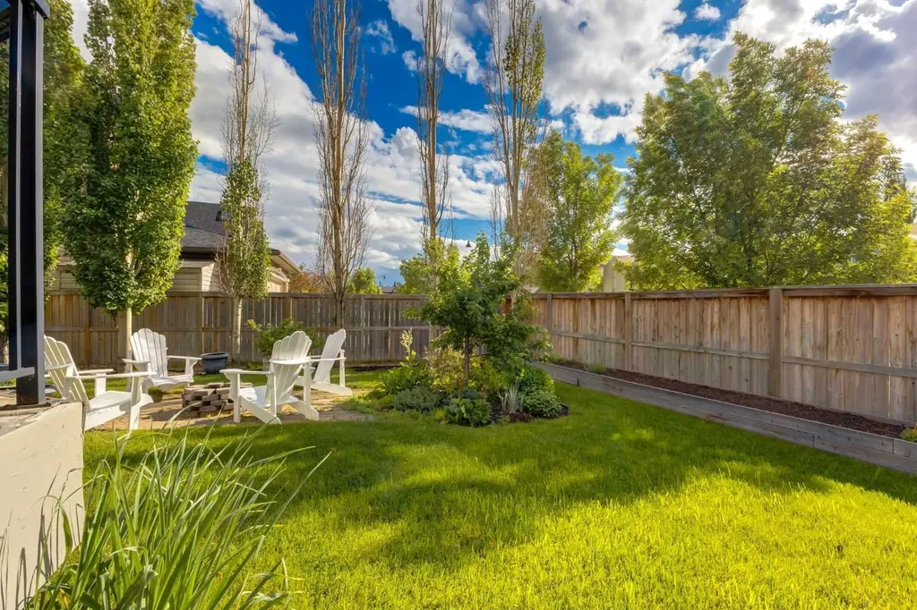 5 Brightonstone Grove SE Calgary AB T2Z 0E1