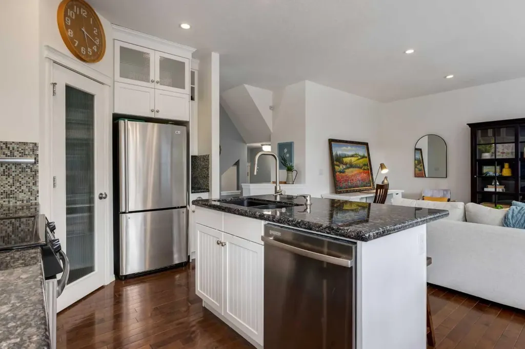 5 Brightonstone Grove SE Calgary AB T2Z 0E1