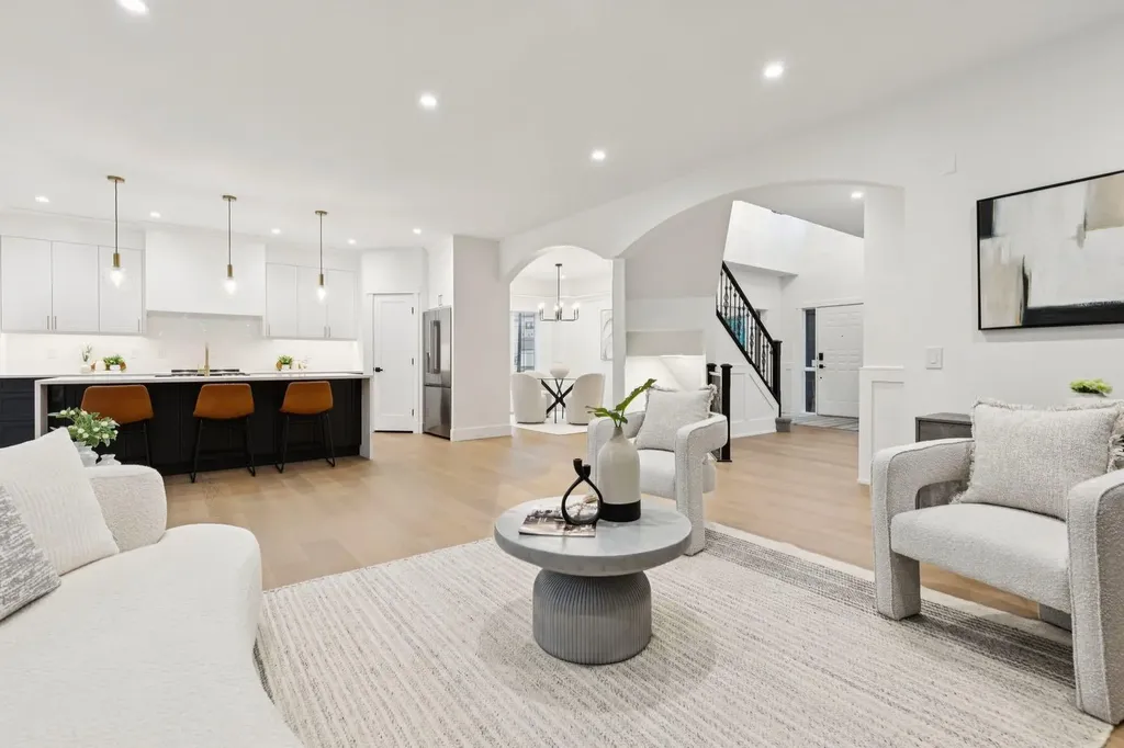 3 Discovery Ridge Lane SW Calgary AB T3H4Y3