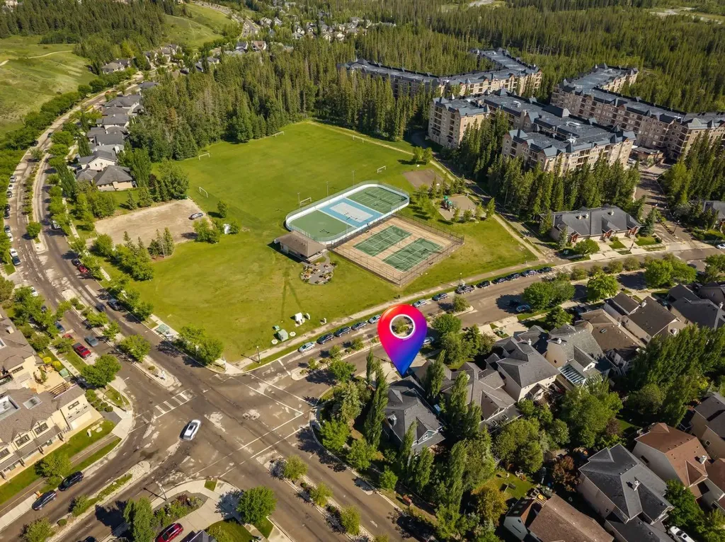 3 Discovery Ridge Lane SW Calgary AB T3H4Y3