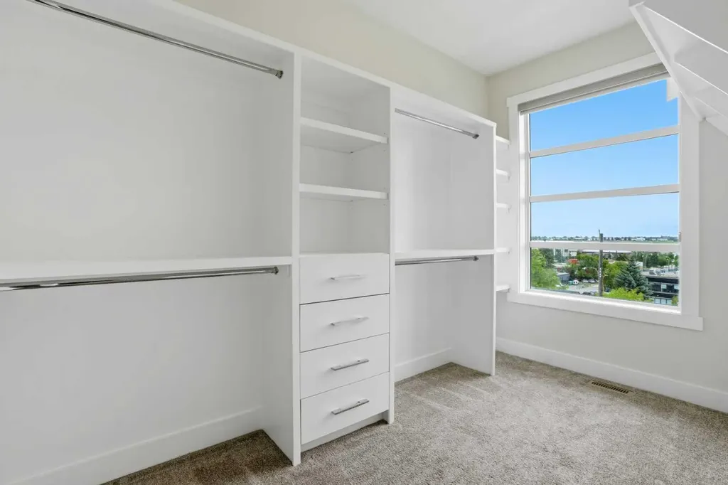 3817 Centre A Street NE Calgary AB T2E 3A5