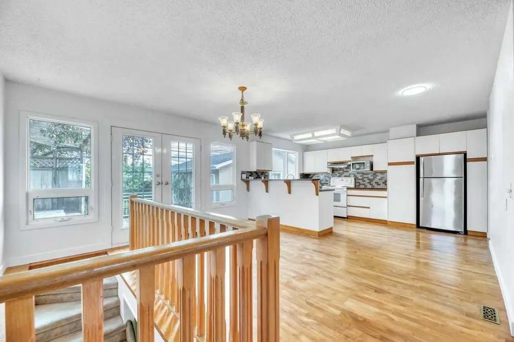 23 Penworth Crescent SE Calgary AB T2A 4C5