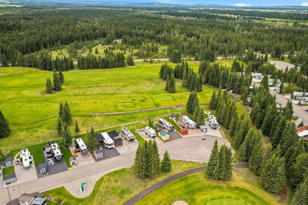 32351 Range Road 55 Rural Mountain View County AB T0M1X0