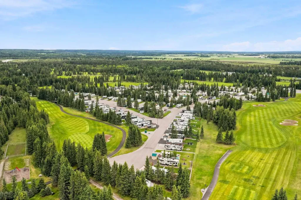 32351 Range Road 55 Rural Mountain View County AB T0M1X0